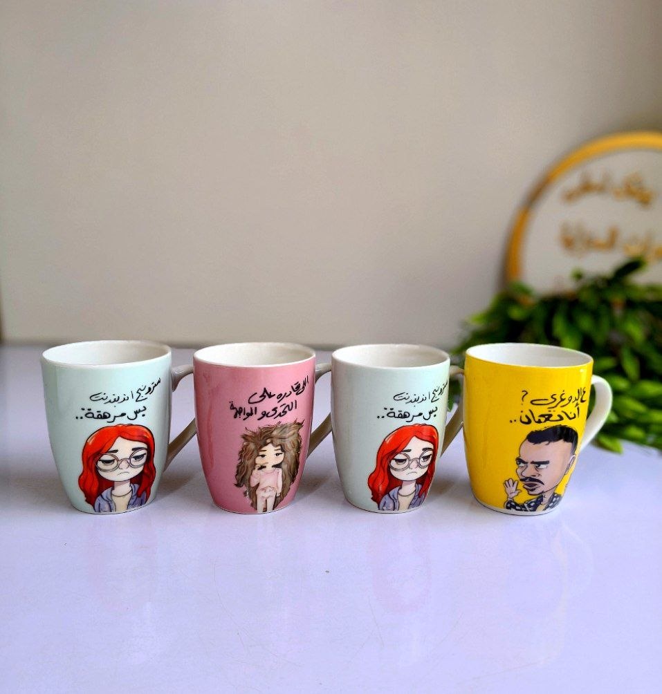 مجموعة 4 أكواب ملائمة للواقع