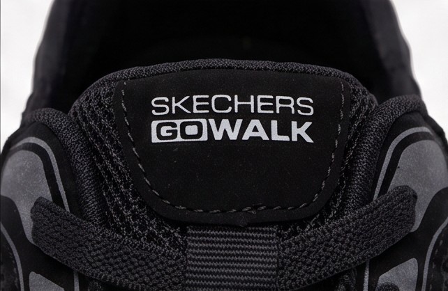 كوتشي Sneakers اسود - راحة فائقة وتصميم عصري | TR103 