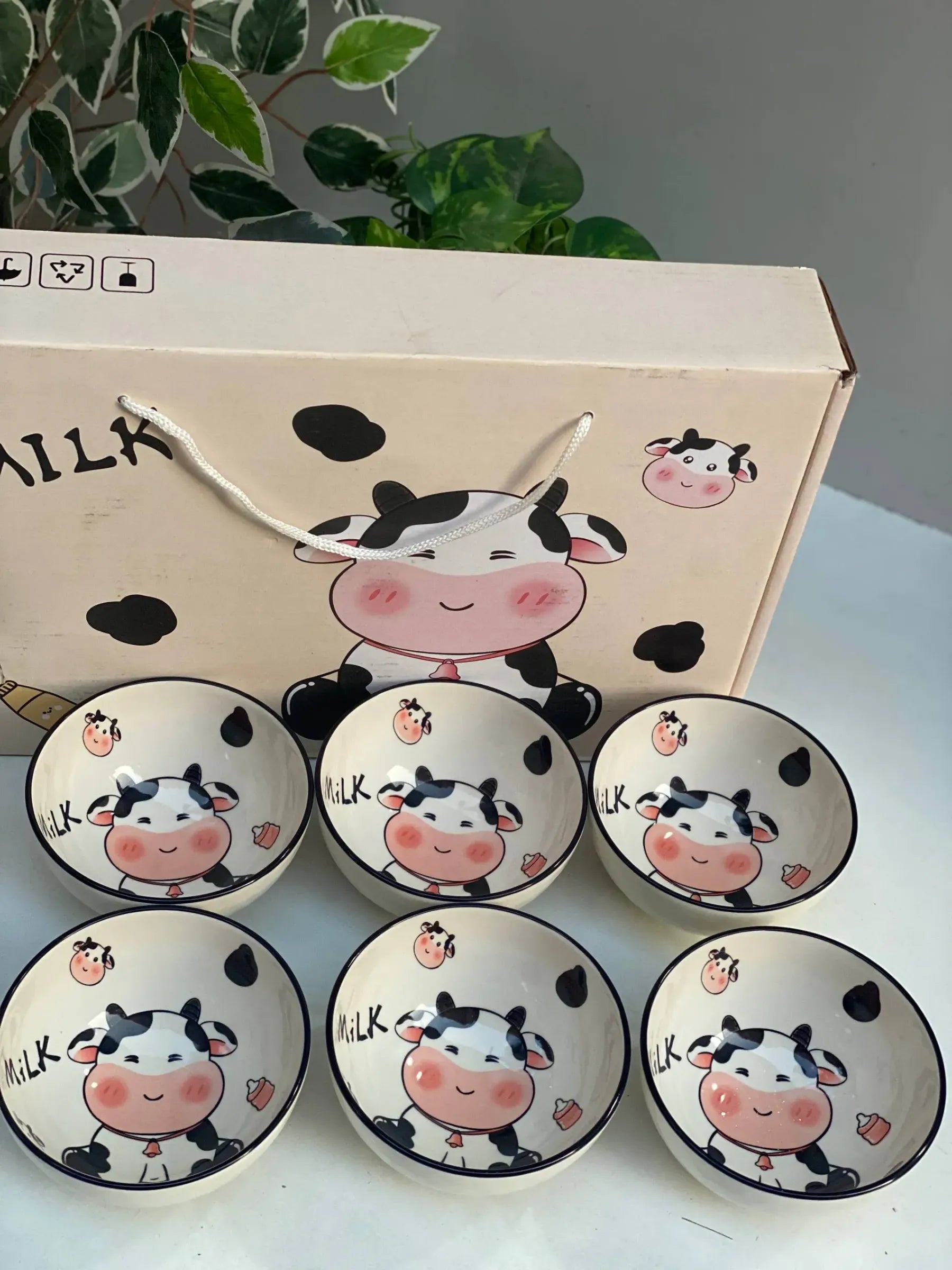 طقم بولات بورسيلين cow printed - ٦ قطع