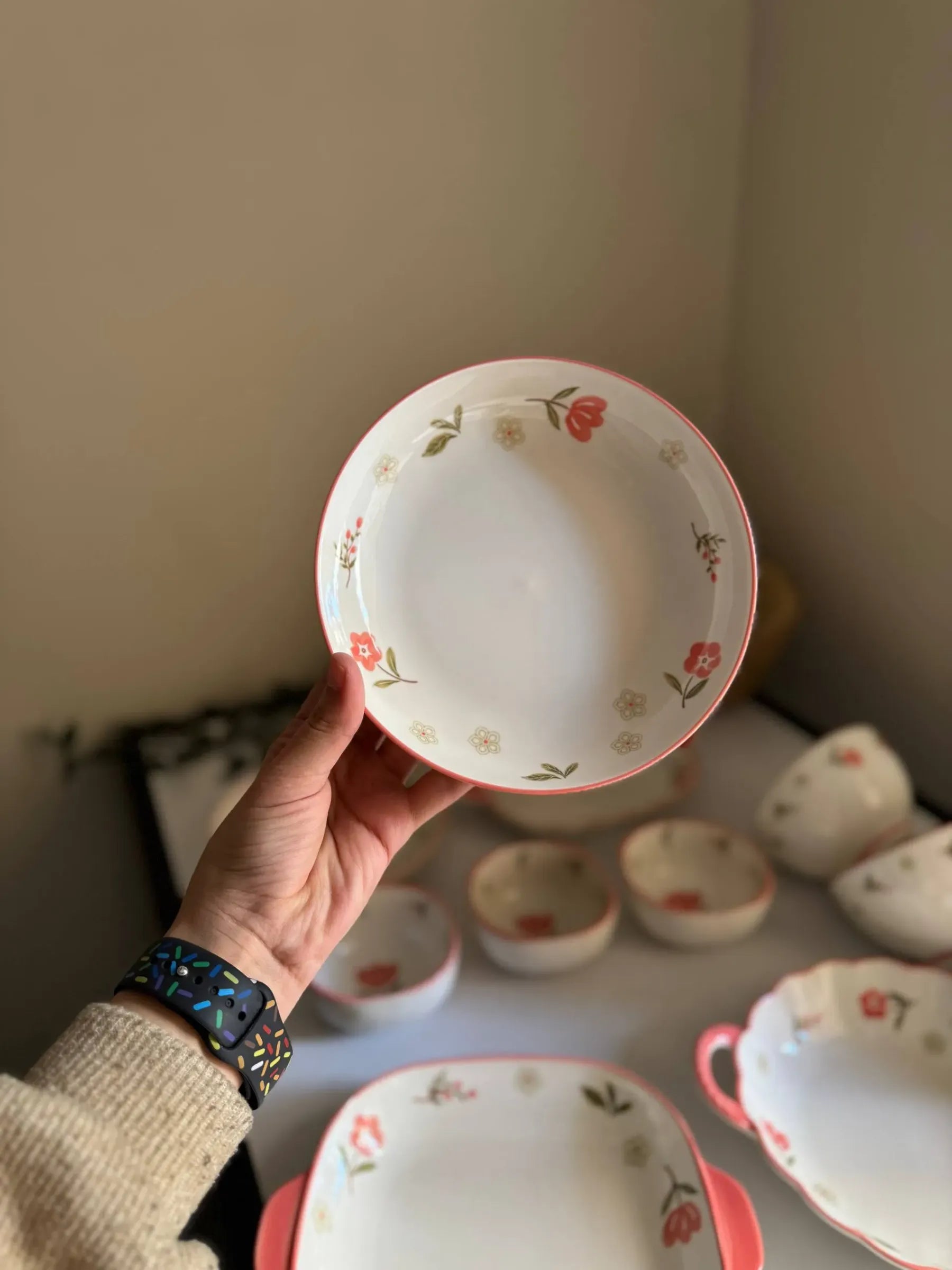 طبق التقديم السيراميك "فلورينا" الدائري . Floral Thermal Plates