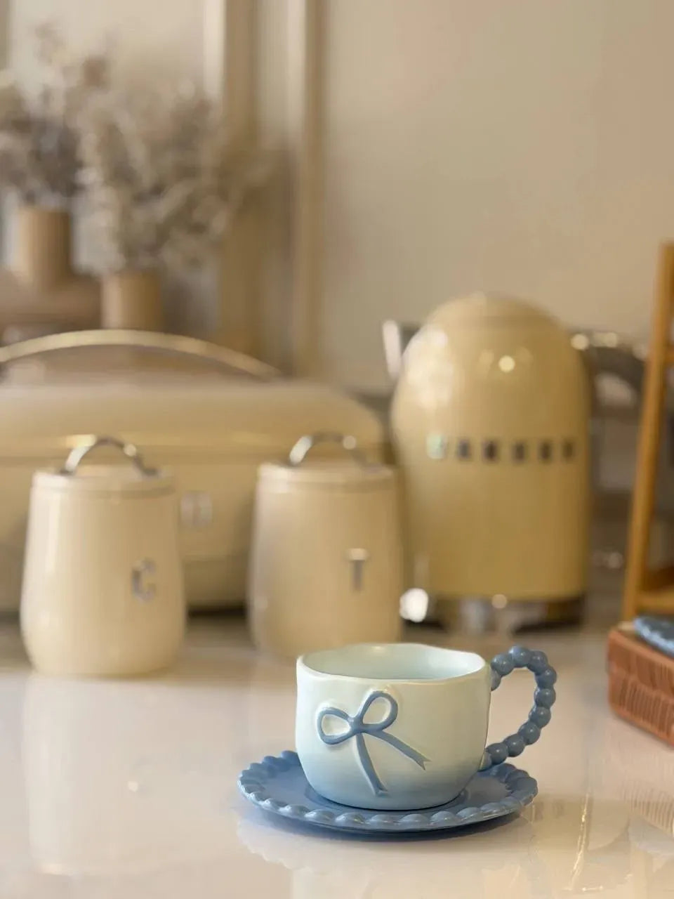 طقم فنجان شاي "بيرل بو" Pearl Bow Tea Cup