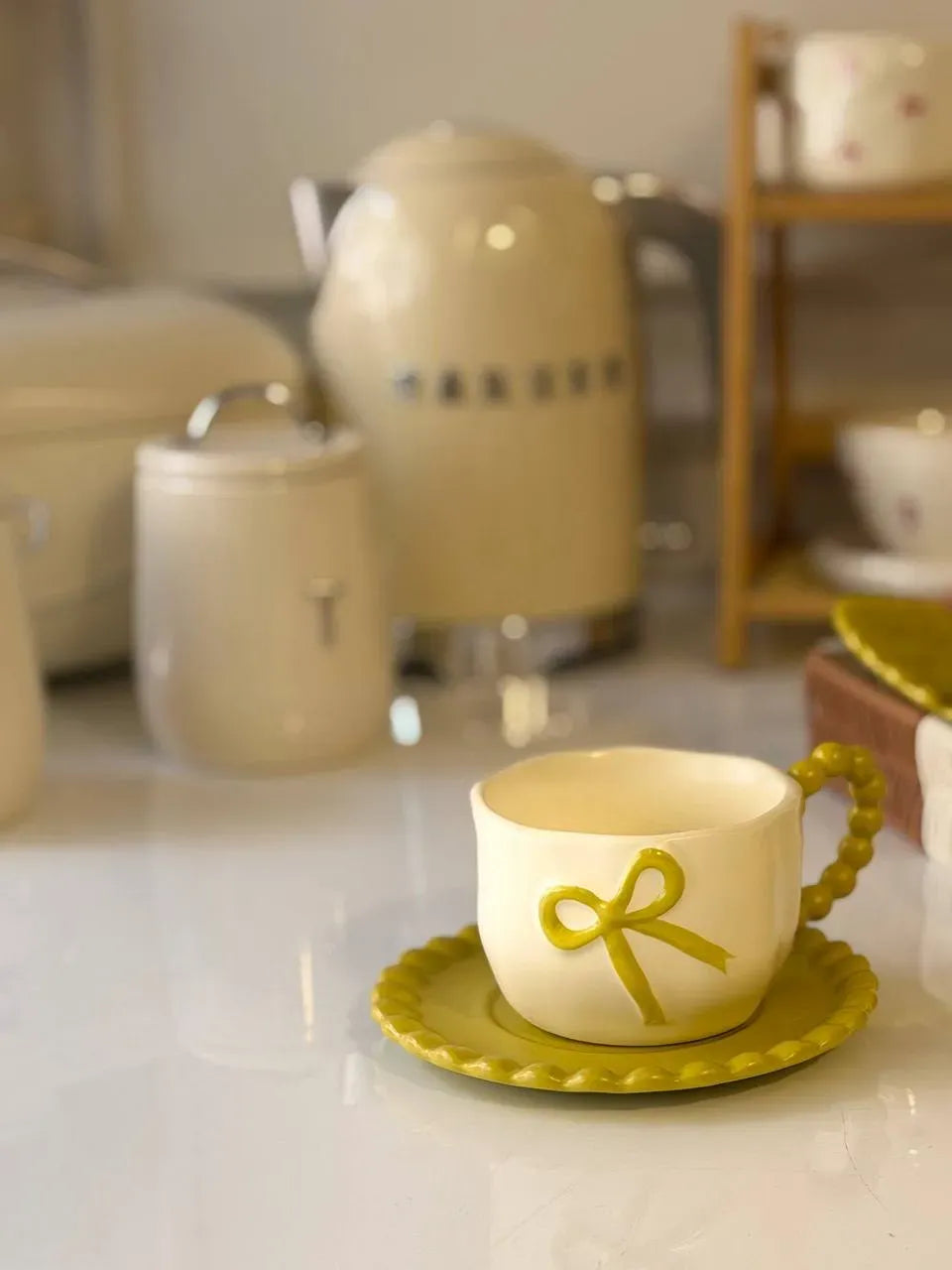 طقم فنجان شاي "بيرل بو" Pearl Bow Tea Cup