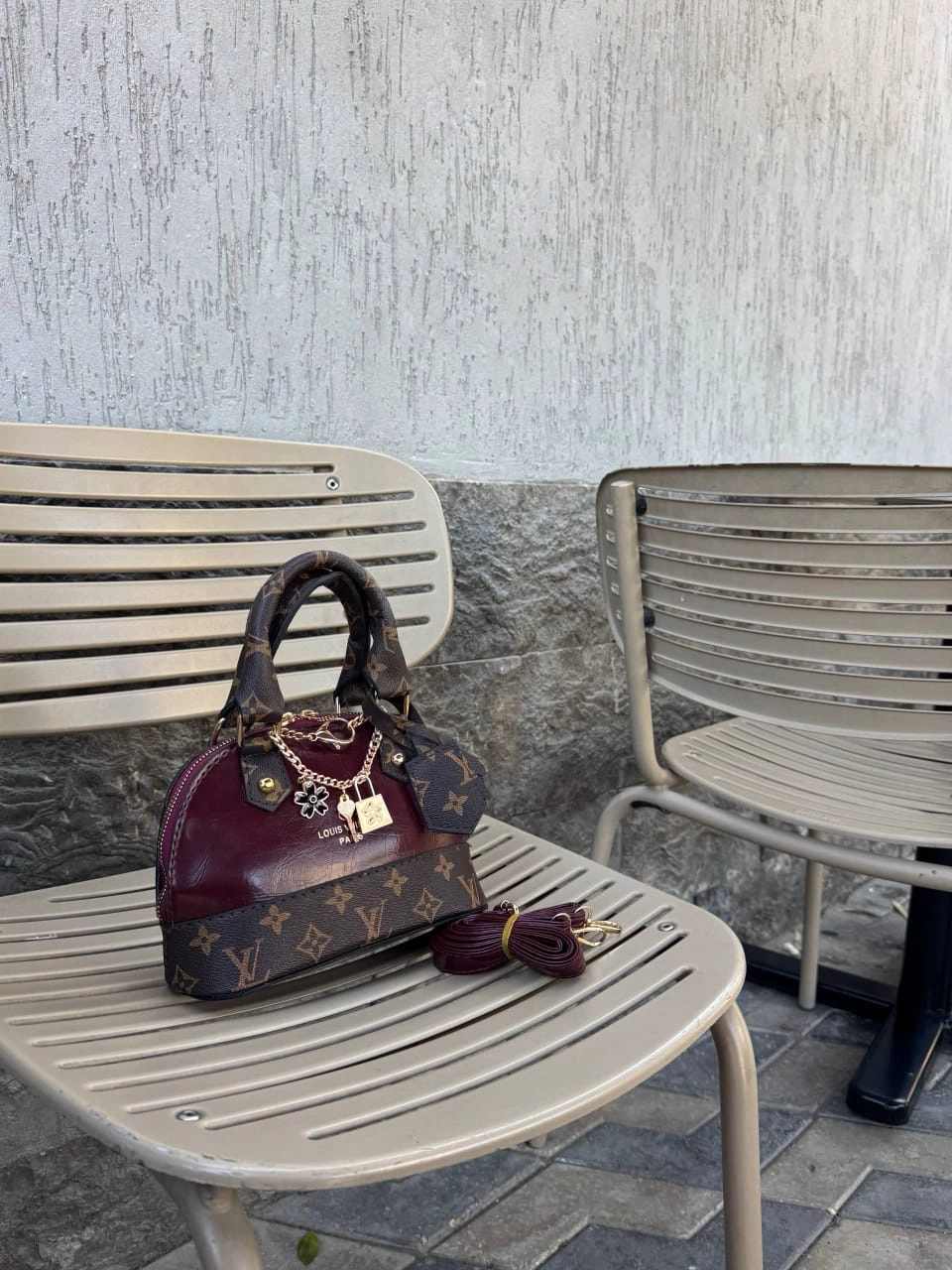 louis-vuitton-bag