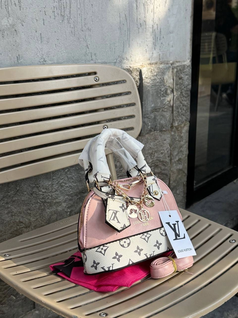 louis-vuitton-bag