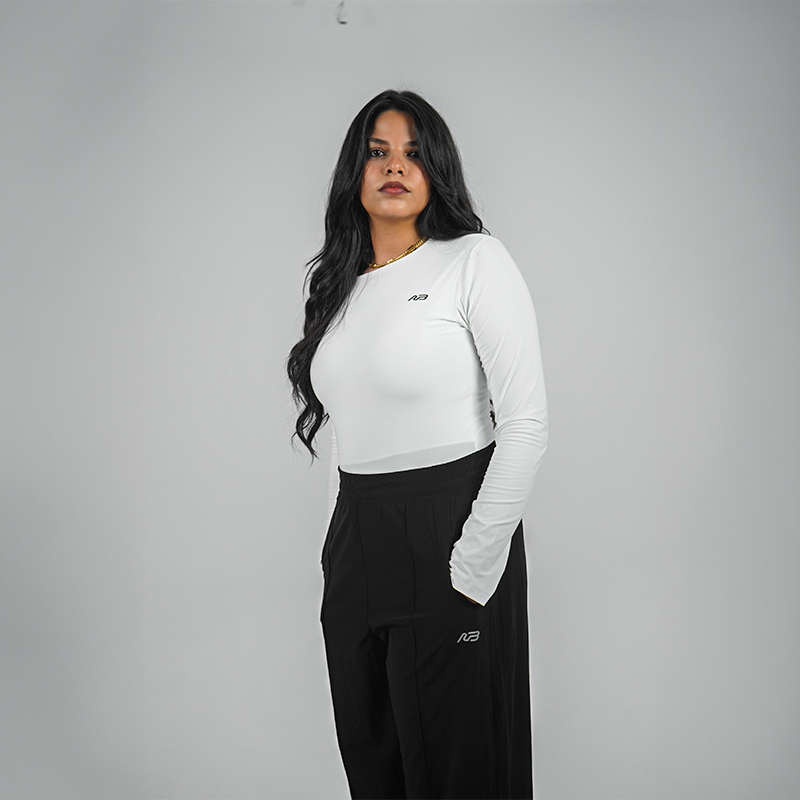 Long-sleeve athletic top drop 03