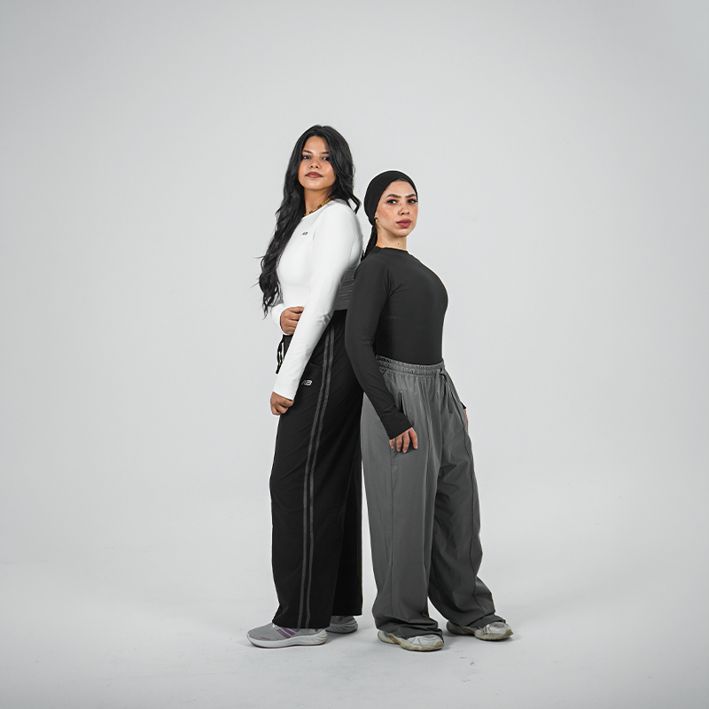 Long-sleeve athletic top drop 03