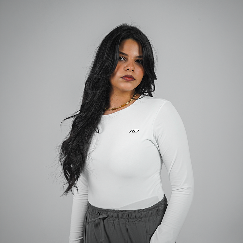 Long-sleeve athletic top drop 03