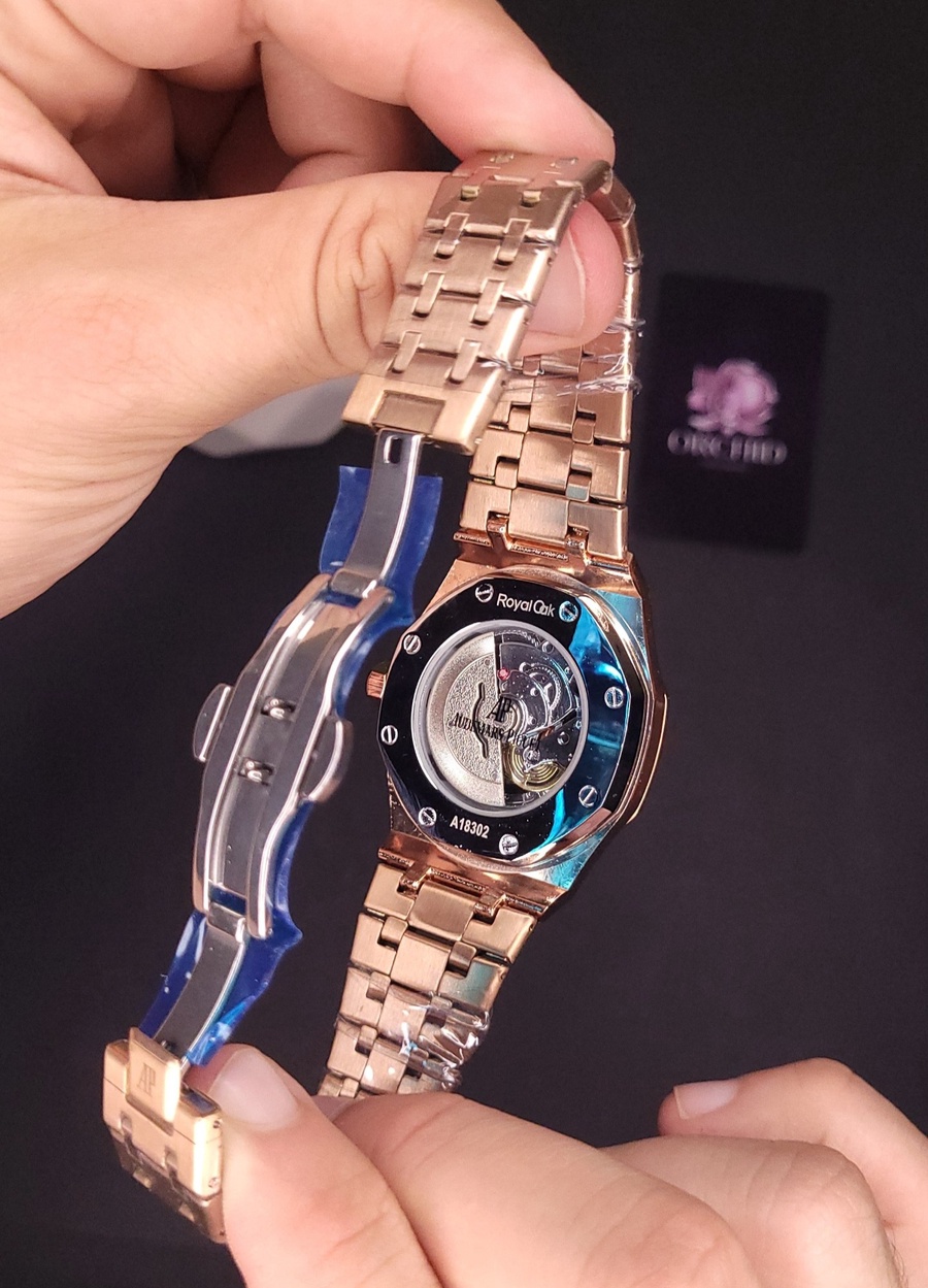 AP Skeleton Rose Gold
