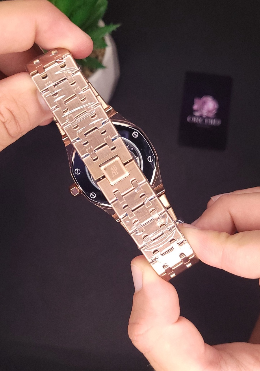 AP Skeleton Rose Gold