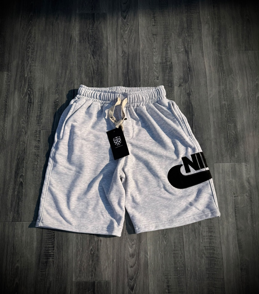 شورت Nike ميلتون