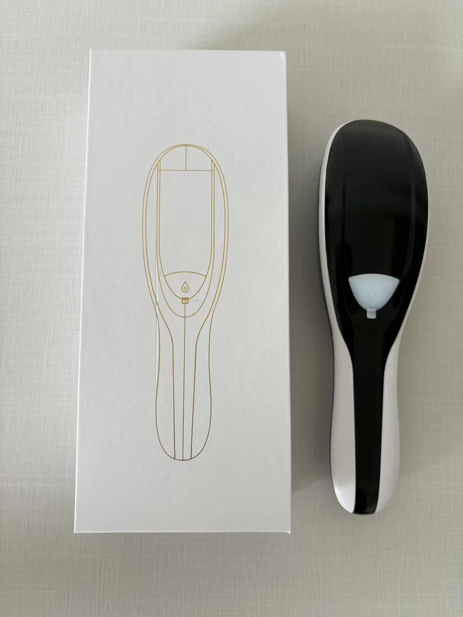 فرشاة علاج الشعر الليزرية 4 في 1 - لتكثيف الشعر وعلاج التساقط بتقنية LED
