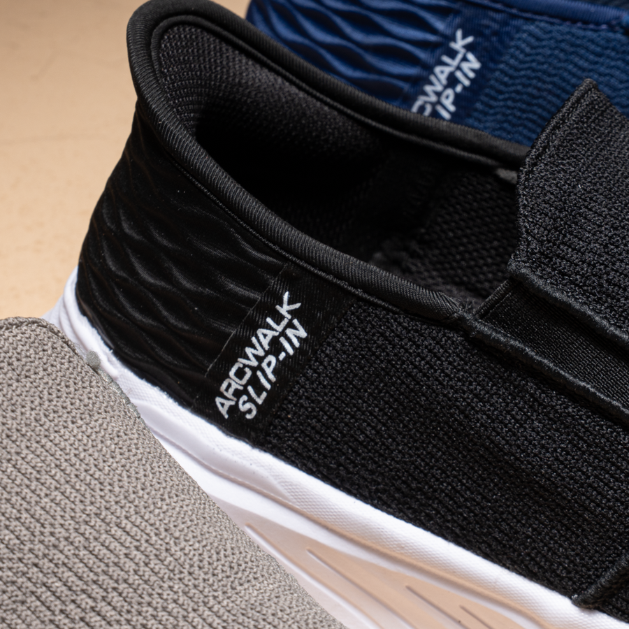 كوتشي Skechers SN3 طبي Slip In | نعل EVA خفيف ومريح