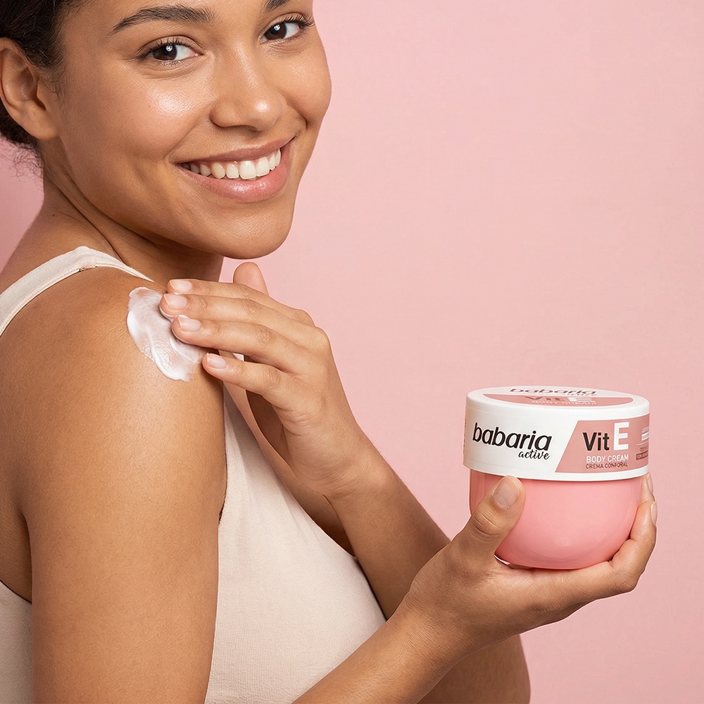 كريم الجسم المغذي والمرطب بفيتامين E من باباريا (400 مل) - Babaria Vit E Body Cream