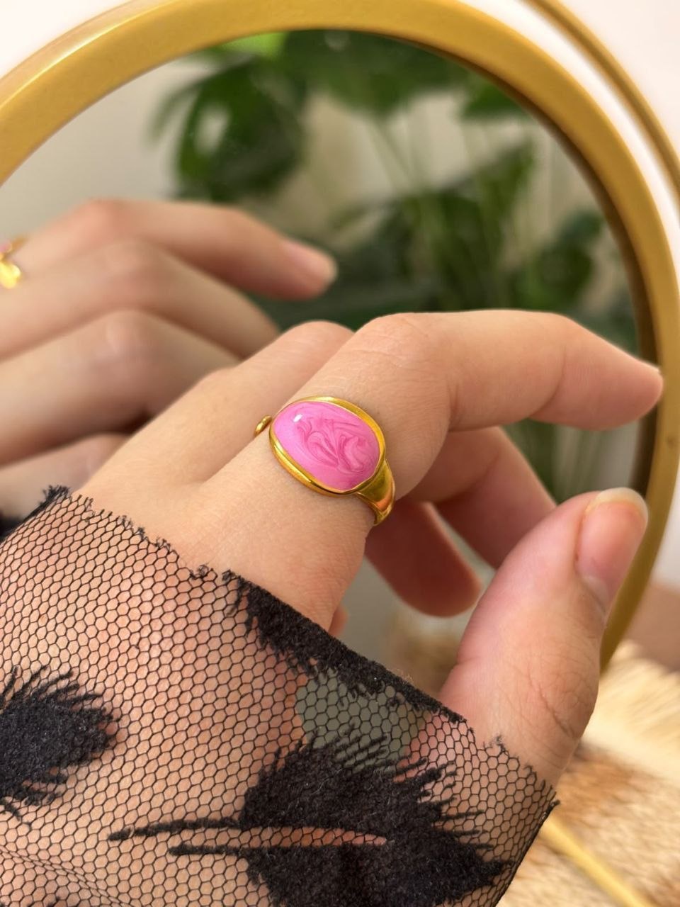 pink Aura Ring