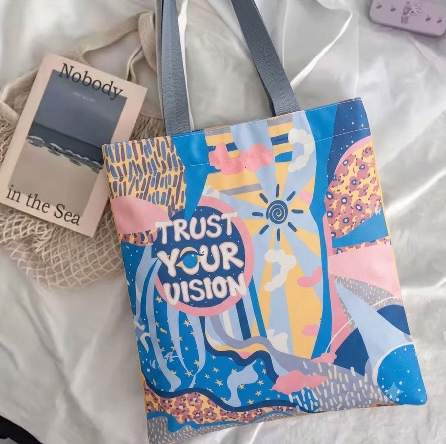  توتي باج حريمي وأطفالي  (Tote Bag) مطبوعة بتصاميم عصرية | Demand & Beyond