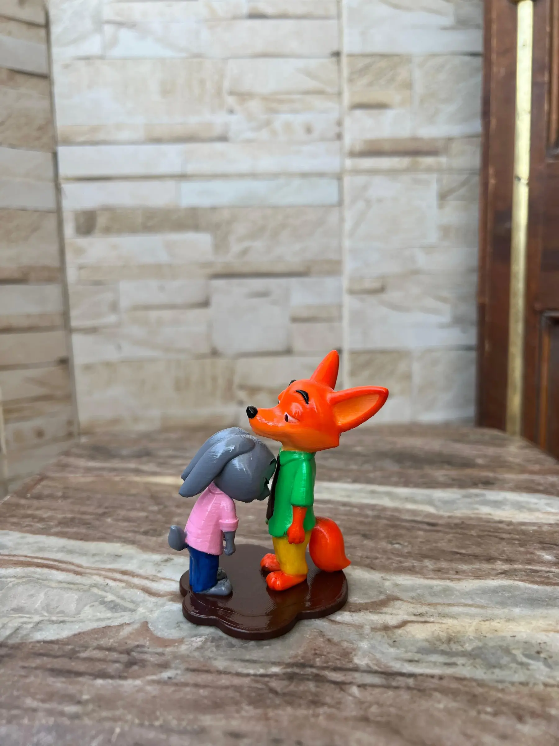Zootopia Figures: Nick & Judy