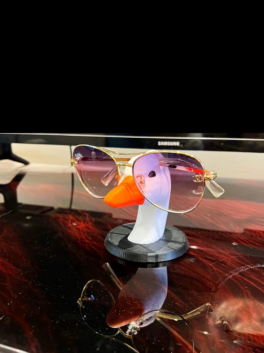 Goose Glasses Holder