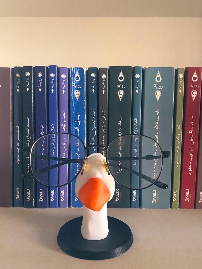 Goose Glasses Holder
