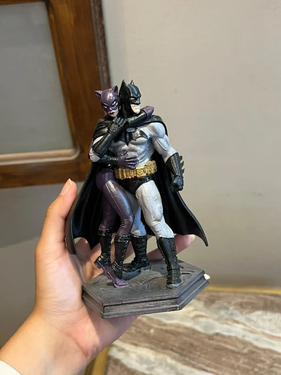 Batman and Catwoman Statue