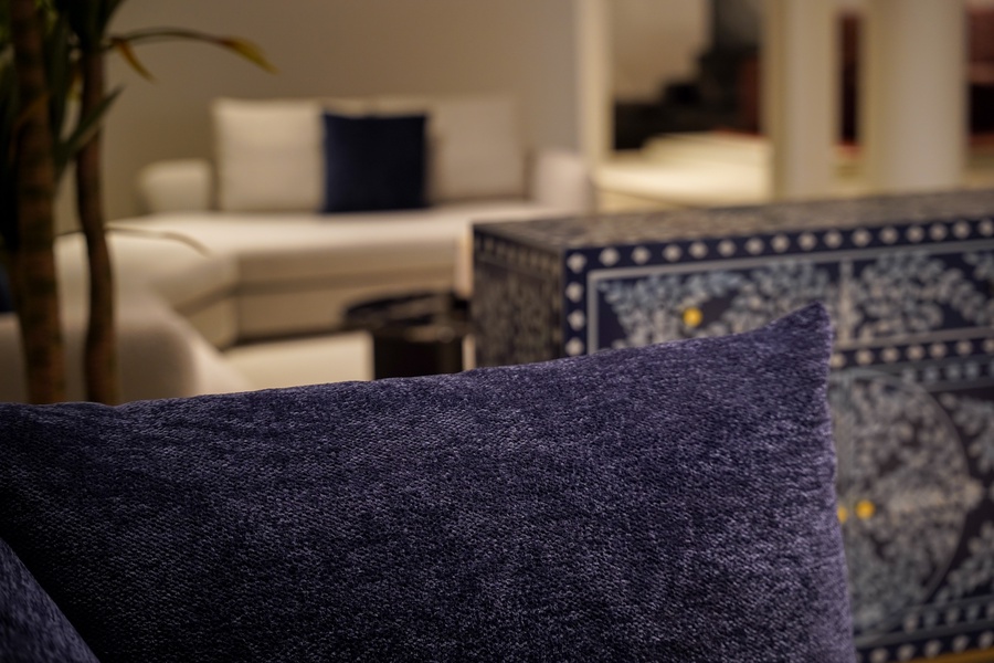 كنبة قماش ايطالي MINOTTI