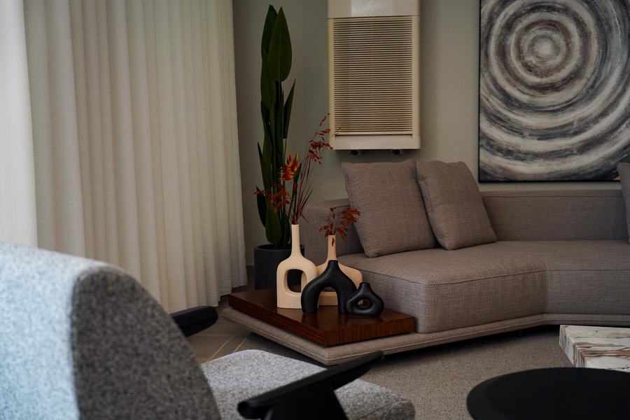 كنبة قماش ايطالي MINOTTI