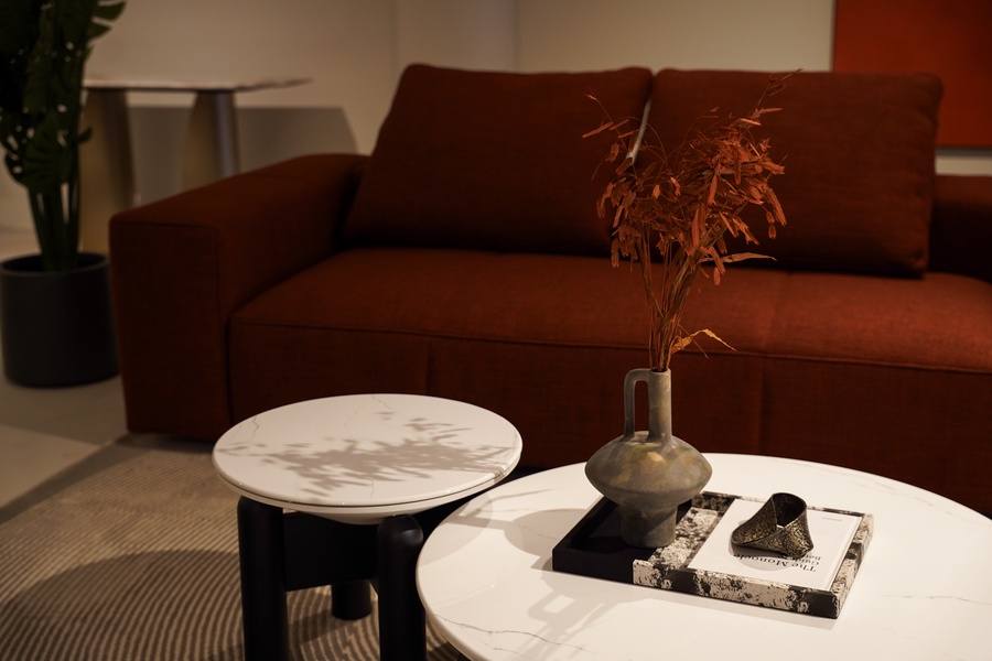 كنبة قماش ايطالي MINOTTI