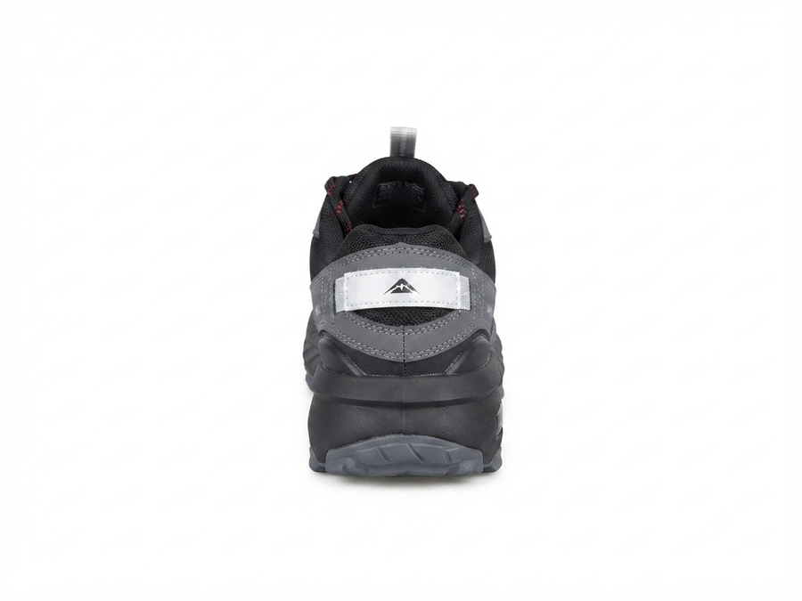 حذاء Skechers Max Protect – Water Repellent الرياضي