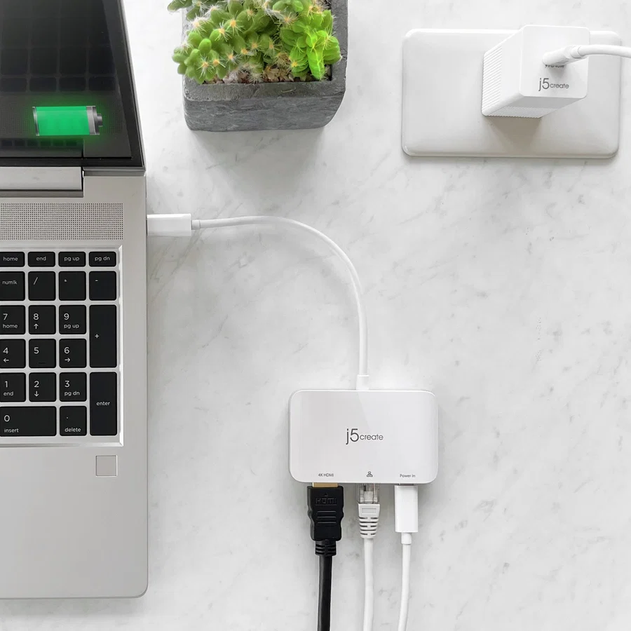 j5create JCA351 USB-C to 4K HDMI Ethernet Adapter