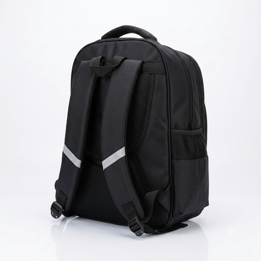 شنطة مدرسة ولادي 3D مضيئة (Optimus) مقاس 18 - ماركة (Momolly)| Demand & Beyond