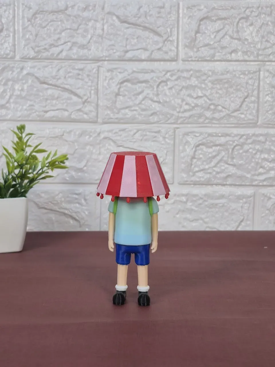 أنا أباجورة - Finn Lamp head
