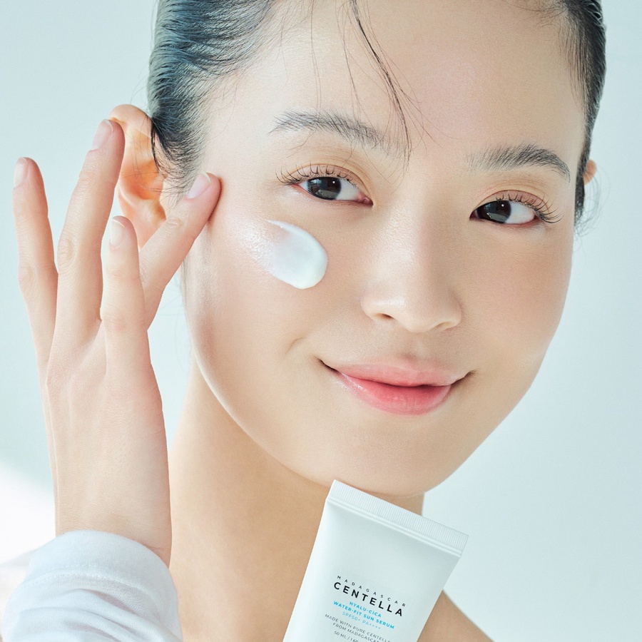SKIN1004 HYALU-CICA WATER-FIT SUN SERUM SPF50+ PA++++ 50ml