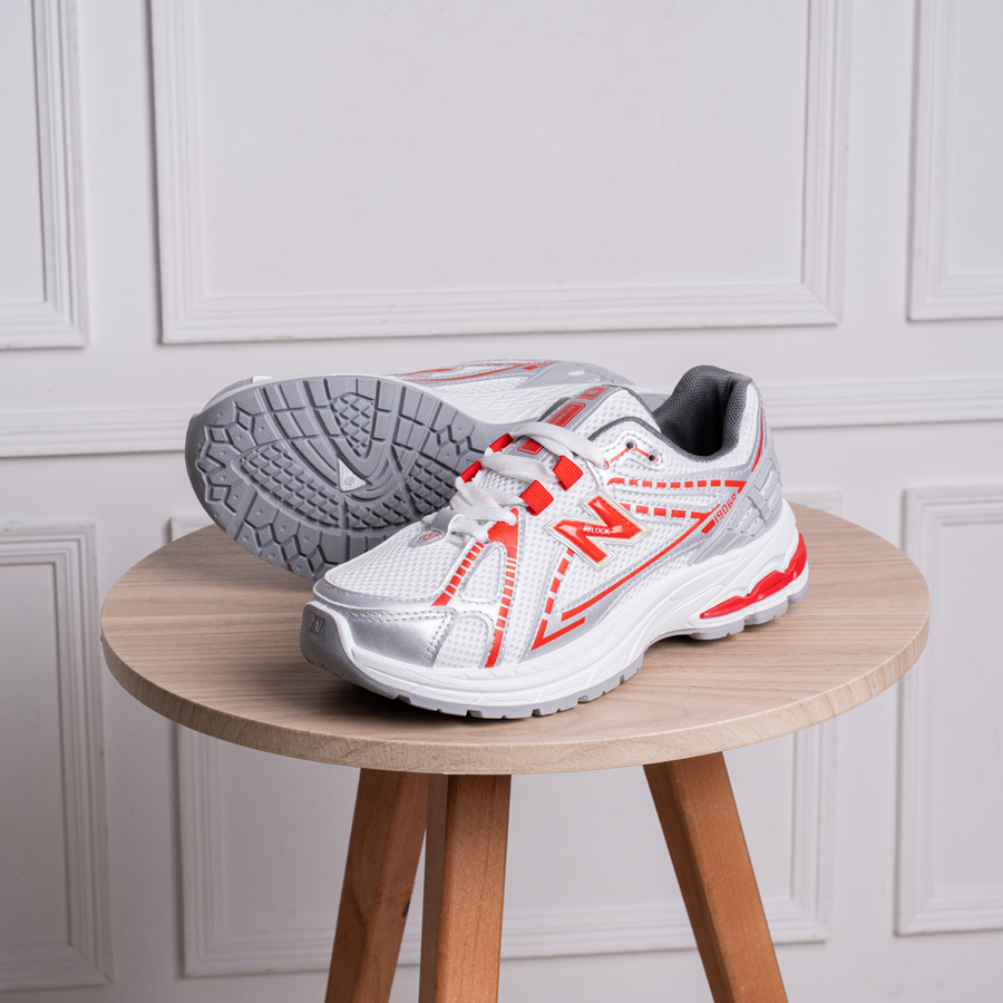New Balance SV65 | كوتشي خفيف ومريح للاستخدام اليومي