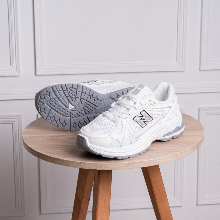 New Balance SV65 | كوتشي خفيف ومريح للاستخدام اليومي