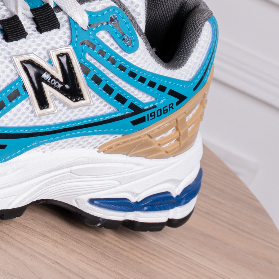 New Balance SV65 | كوتشي خفيف ومريح للاستخدام اليومي