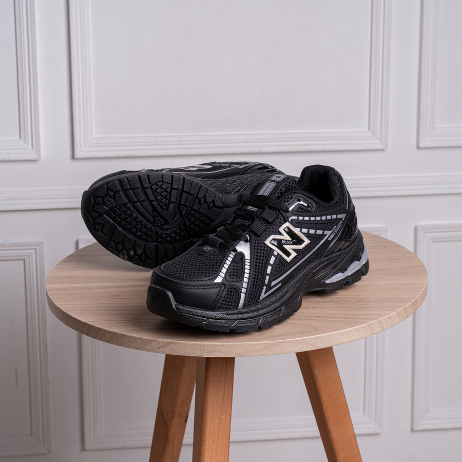 New Balance SV65 | كوتشي خفيف ومريح للاستخدام اليومي