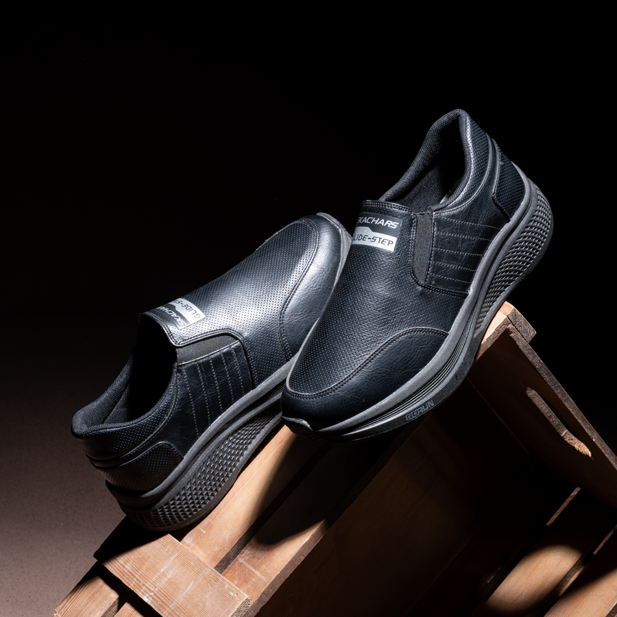 Skechers Glide Step Leather SV66 | حذاء جلد مريح