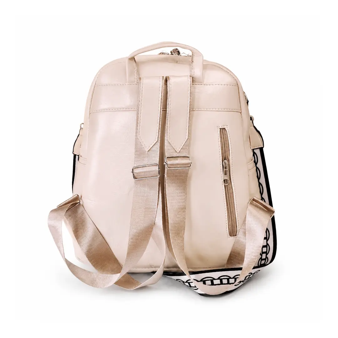 هنا شنطة ظهر حريمي 
