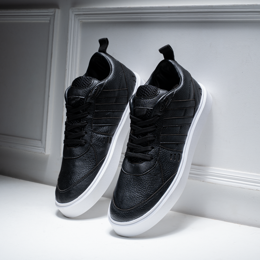 Adidas Men Sneakers BL021 | خفيف ومرن وفرش طبي