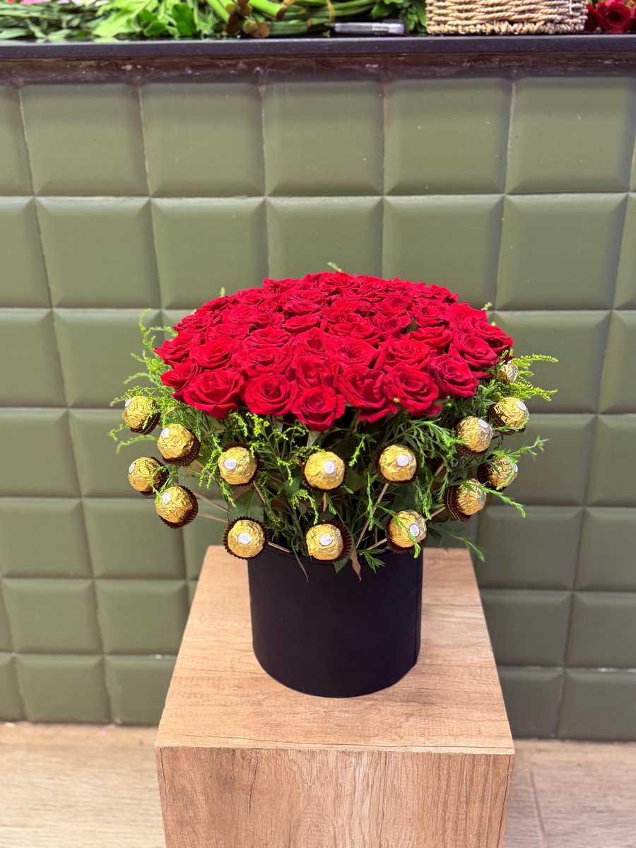 60 red roses and Ferrero Rocher chocolate