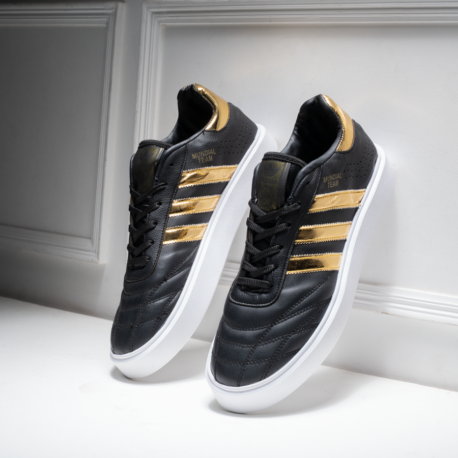 Adidas Mundial Team BL018 رجالي | خفيف وفرش طبي