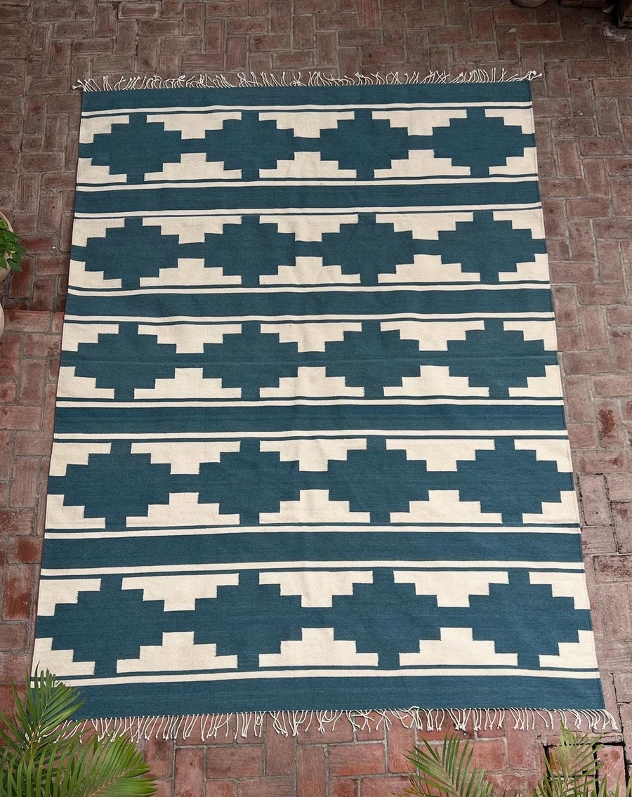Sailor's Horizon Kilim Rug