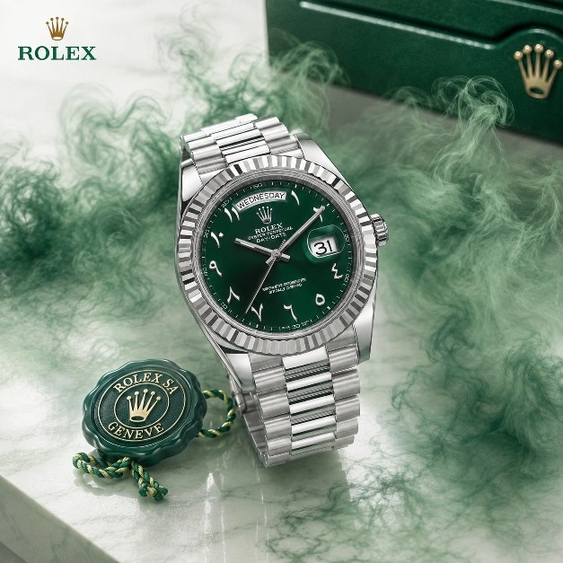 ساعة ROLEX زيتي