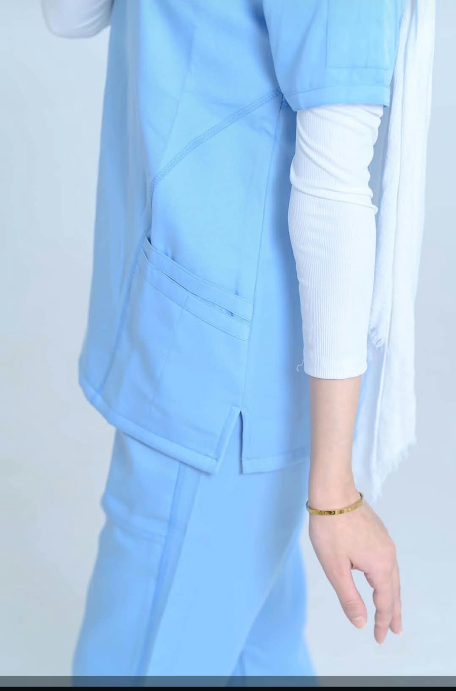 Dr.style "Female style" (short cut)  scrub 