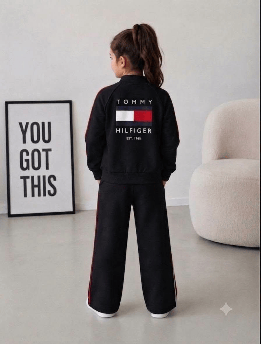 TOMMY SUIT