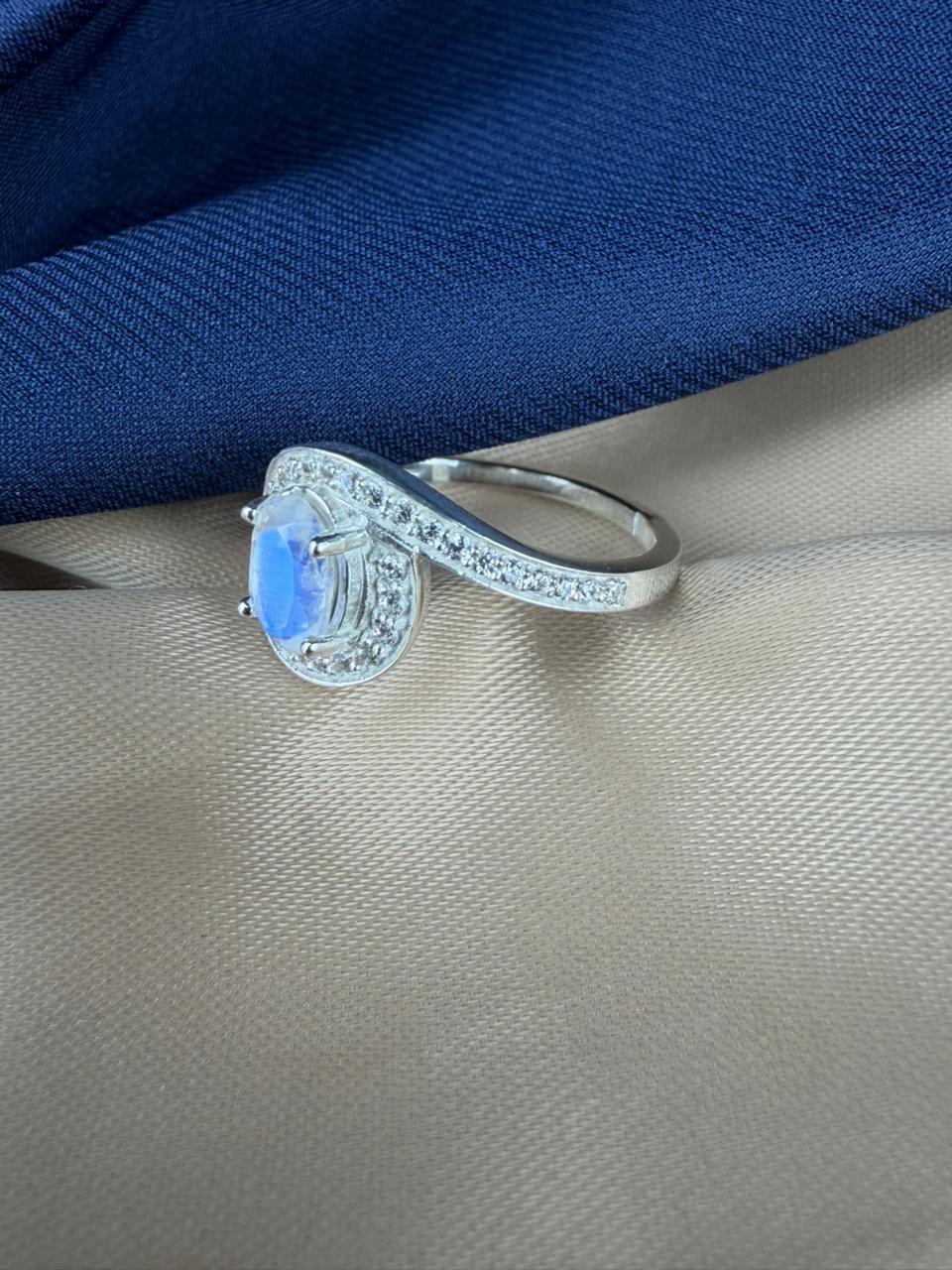 Moonstone 925 Silver Ring - IGI Certified - Swirl Halo Design