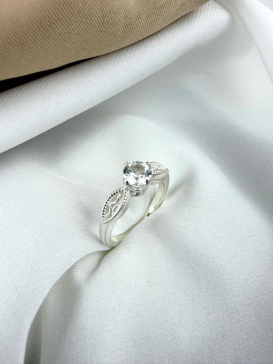Topaz 925 Silver Ring - IGI certified 