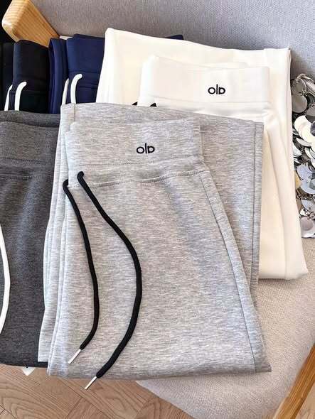alo sweet pants