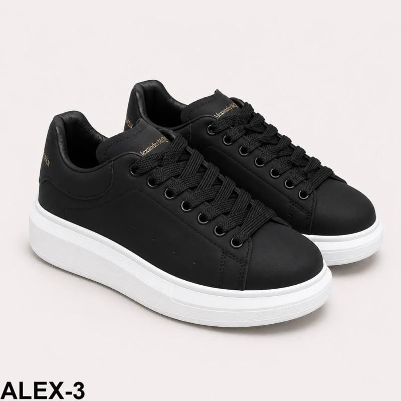 كوتش Alex