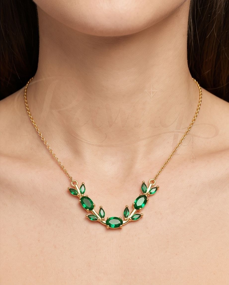  Rawnq Stainless Steel Gold Tulip Necklace (Green)  