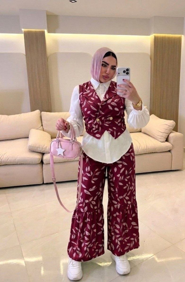 سوت ٣ قطع بنطلون وايت ليج